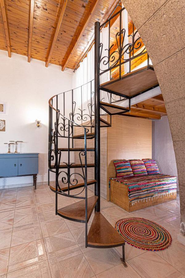 Red Soil Traditional Archangelos  Exterior photo